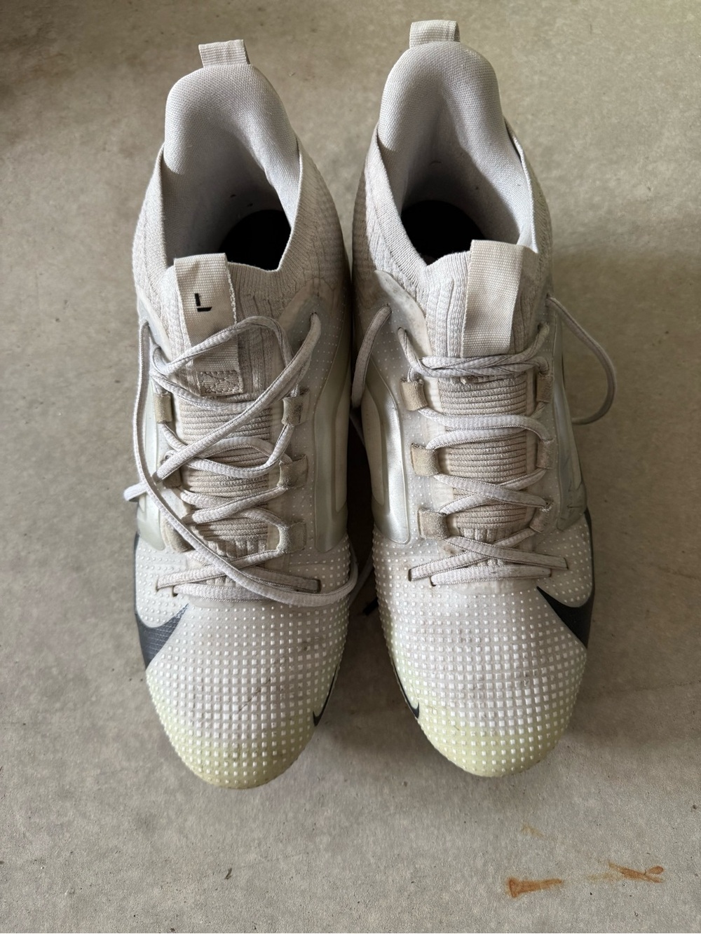 Nike Men’s Athletic Shoes in White, Light Gray and Black